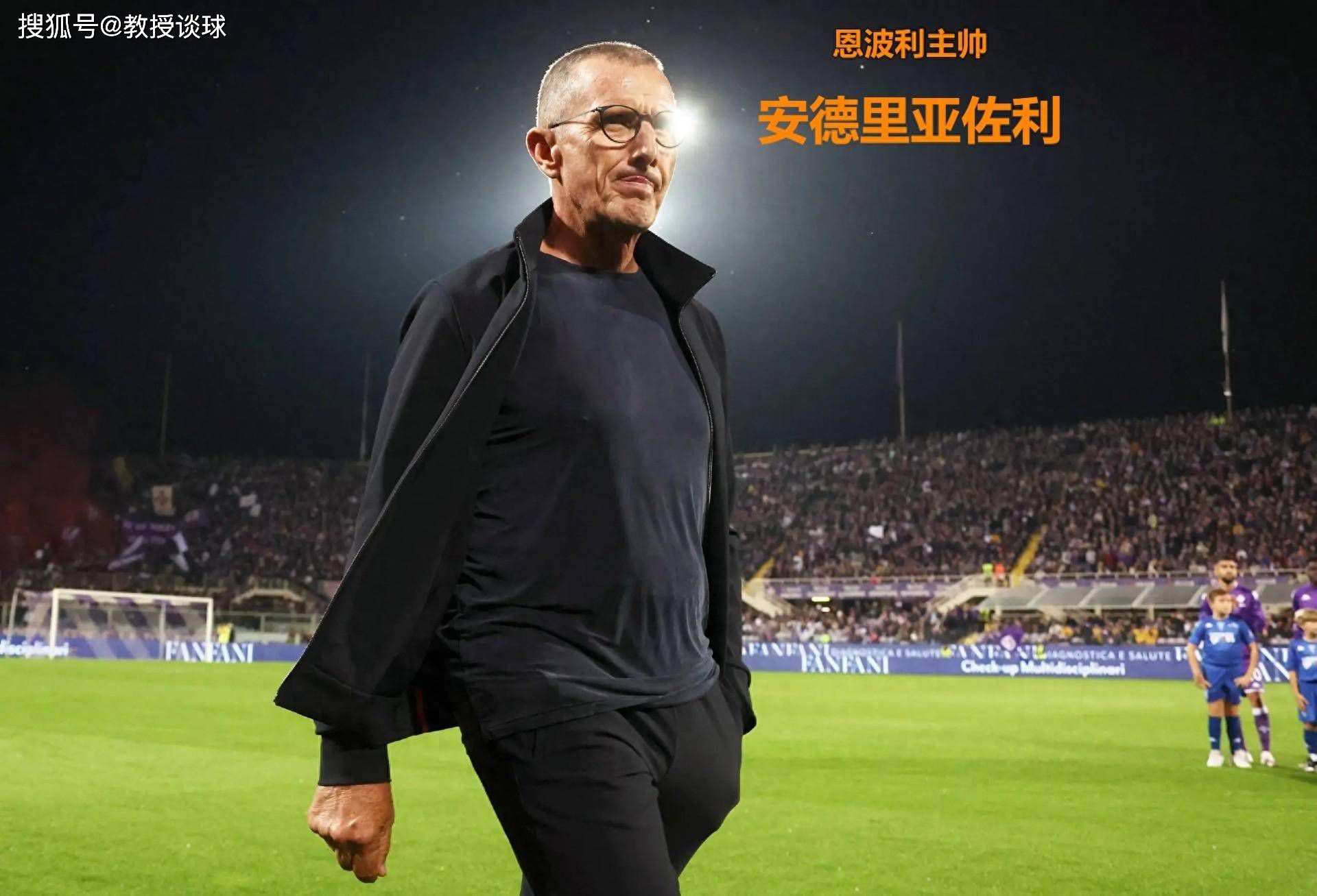 吴彤导演表示，他期待未来可以与剪映共同打造有趣的;综艺感模板